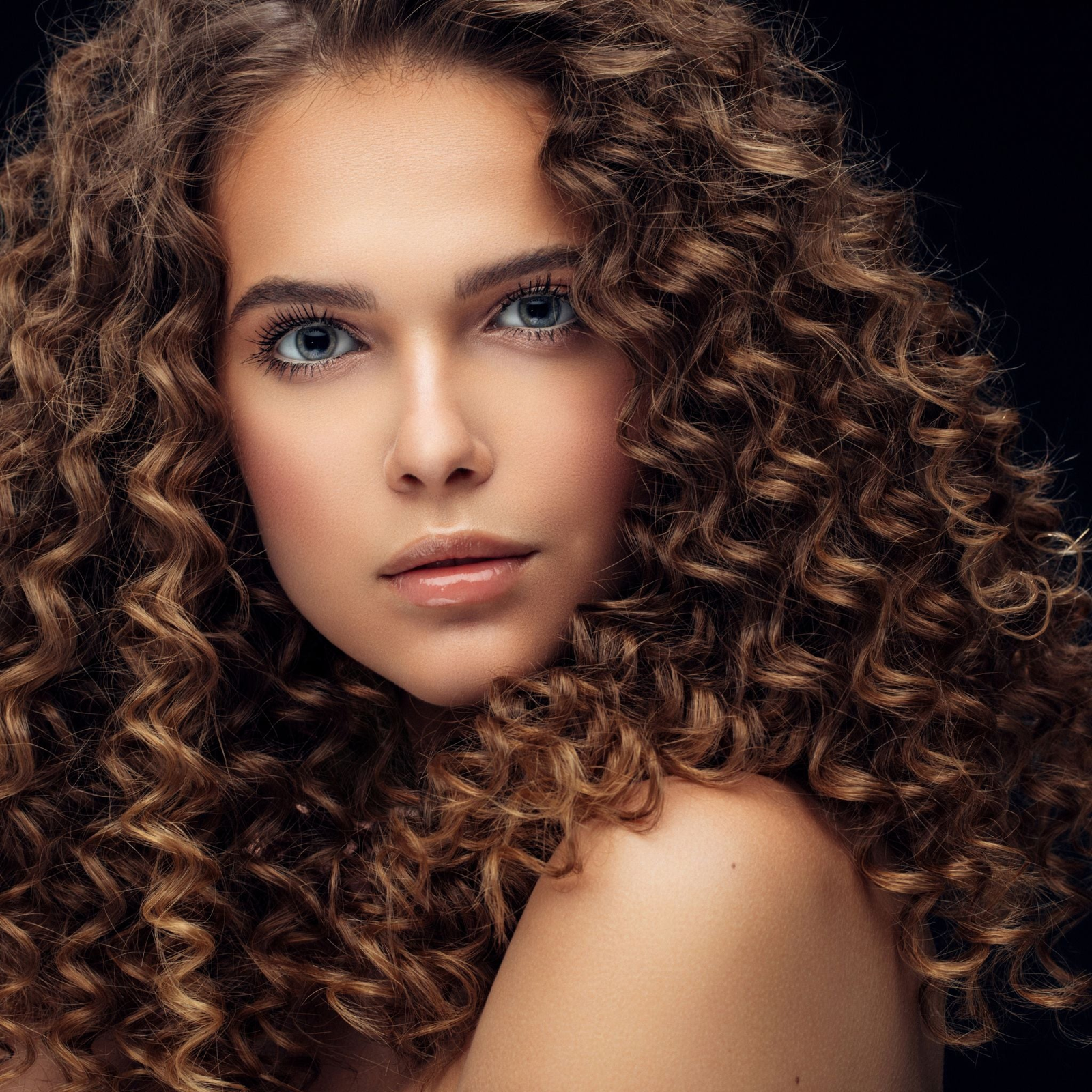 PRODUCTS FOR WAVY/ CURLY/ FRIZZY HAIR